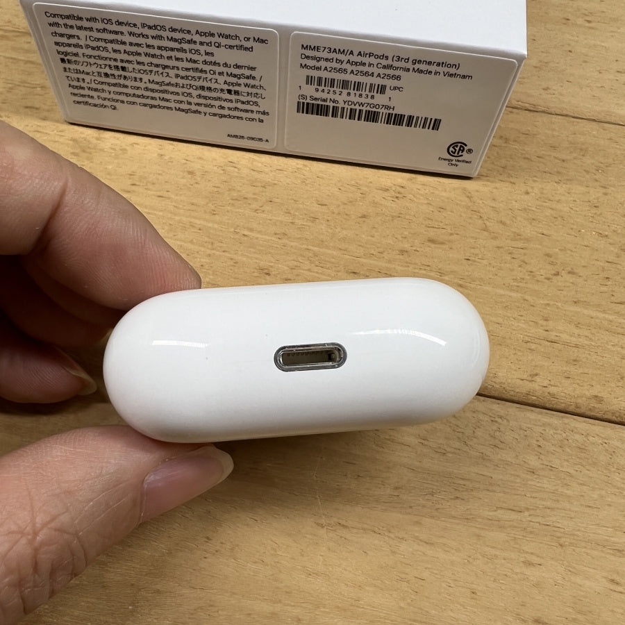AirPods 3
